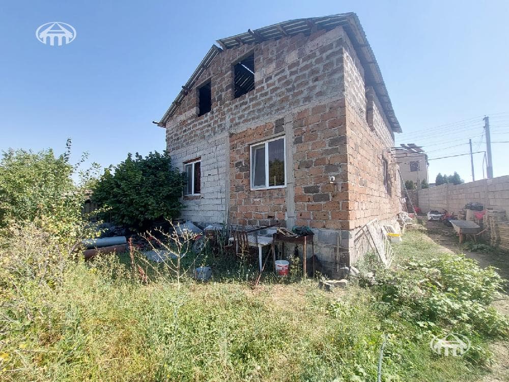 Առանձնատուն · 3 սեն. · 189 մ² · Ջրվեժ