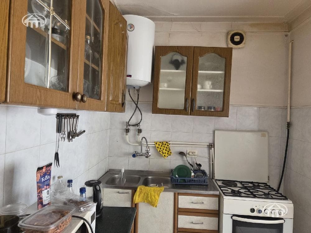 Apartment · 2 rooms · 74 m² · Kentron
