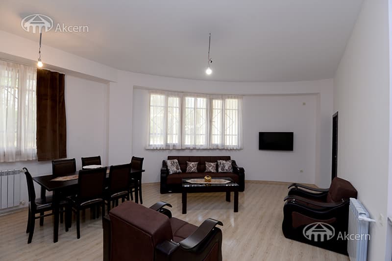 Квартира · 2 комн. · 52 м² · Арабкир