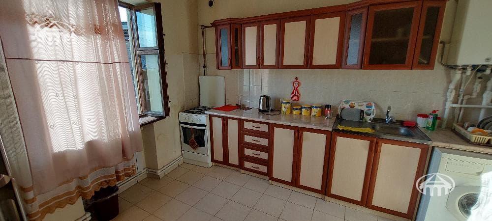 Офис · 300 м² · Кентрон