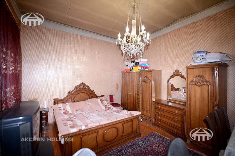 House · 3 rooms · 108 m² · Kentron