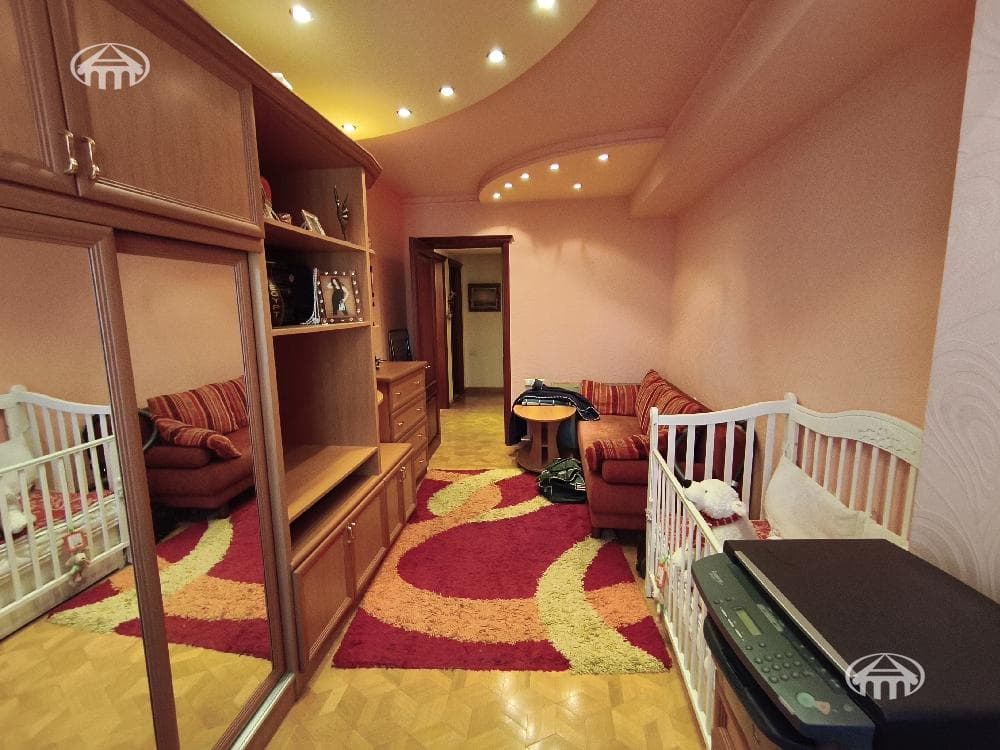 Квартира · 3 комн. · 95 м² · Арабкир