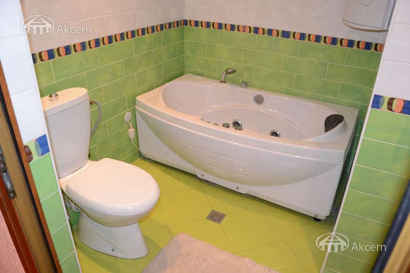 Квартира · 1 комн. · 48 м² · Кентрон