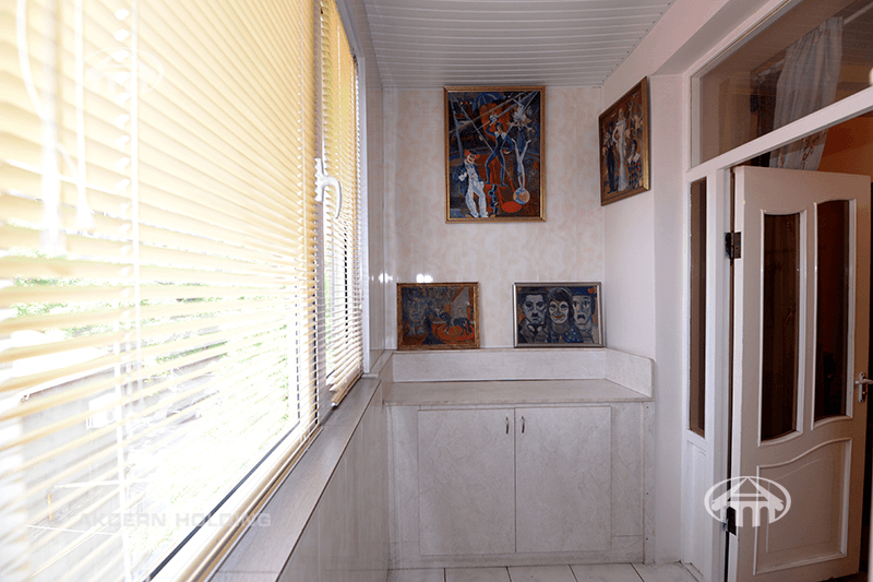Квартира · 5 комн. · 164 м² · Кентрон