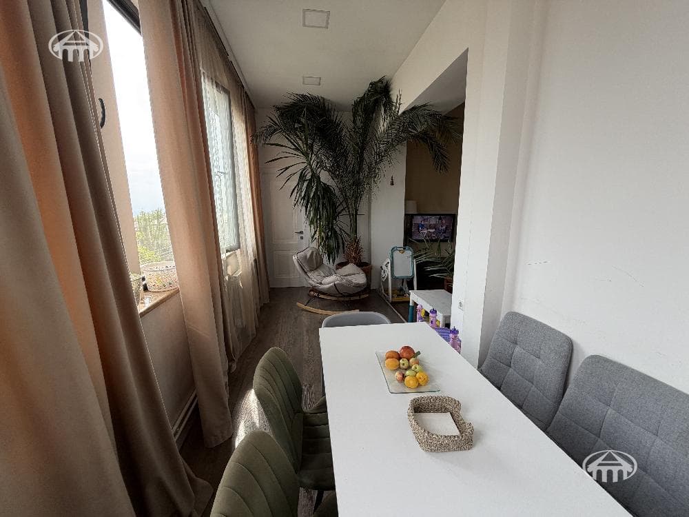 Apartment · 3 rooms · 98 m² · Arabkir