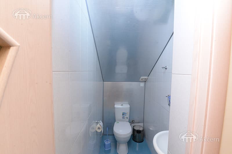 Дом · 6 комн. · 226 м² · Эребуни
