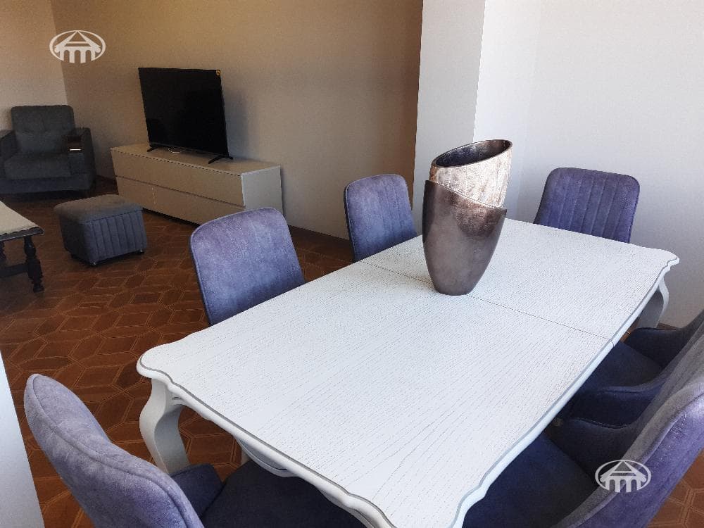 Apartment · 3 rooms · 80 m² · Arabkir