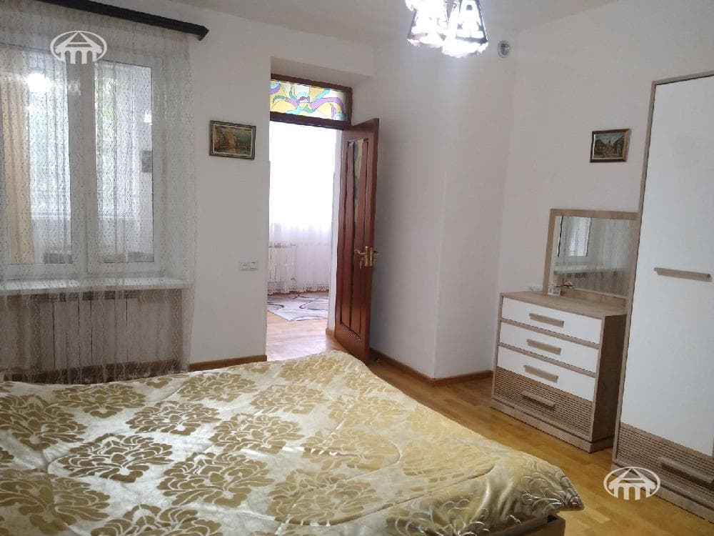 Apartment · 1 rooms · 48 m² · Kentron