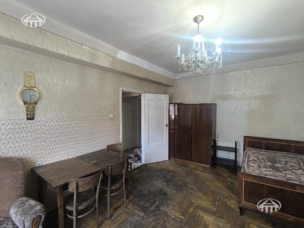 Apartment · 1 rooms · 40 m² · Kentron
