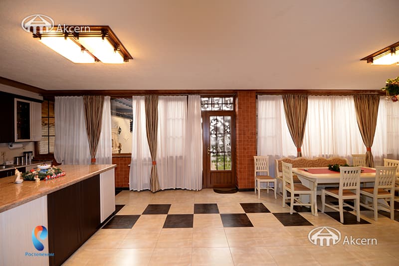 Дом · 6 комн. · 370 м² · Арабкир