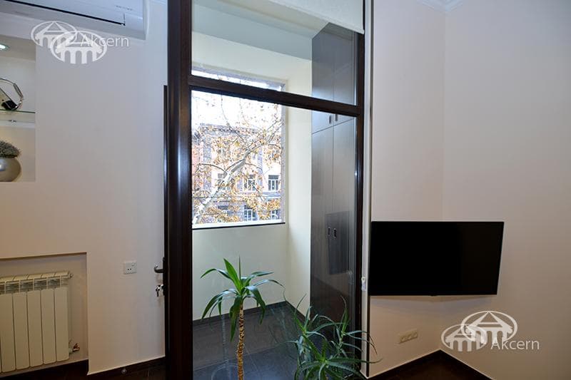 Apartment · 1 rooms · 47 m² · Kentron
