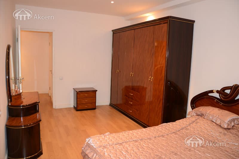 Apartment · 2 rooms · 70 m² · Kentron — photo 5 / 16