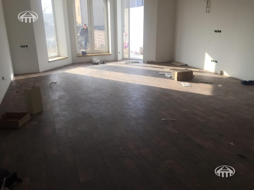 Особняк · 6 комн. · 560 м² · Канакер-Зейтун