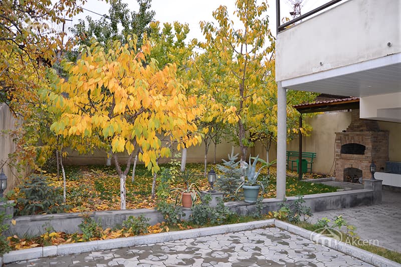 Особняк · 3 комн. · 350 м² · Норк-Мараш
