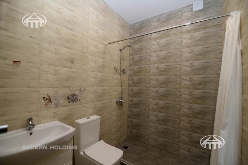Особняк · 5 комн. · 380 м² · Аван