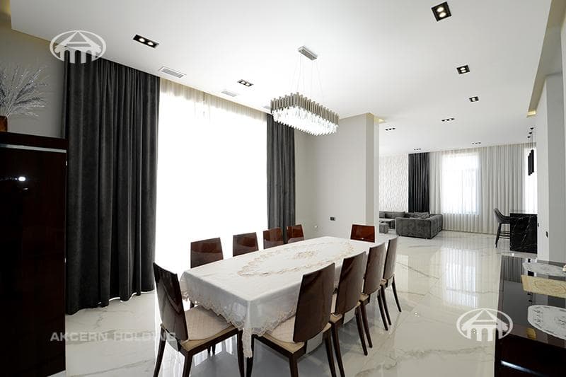 Mansion · 6 rooms · 334 m² · v. Arinj