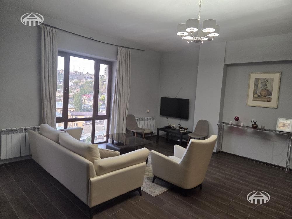 Квартира · 3 комн. · 71 м² · Кентрон