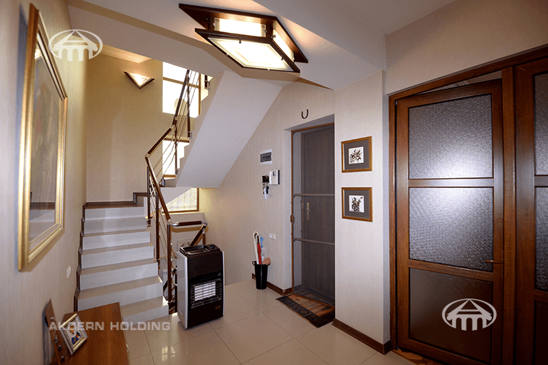 Mansion · 6 rooms · 400 m² · Nor Nork