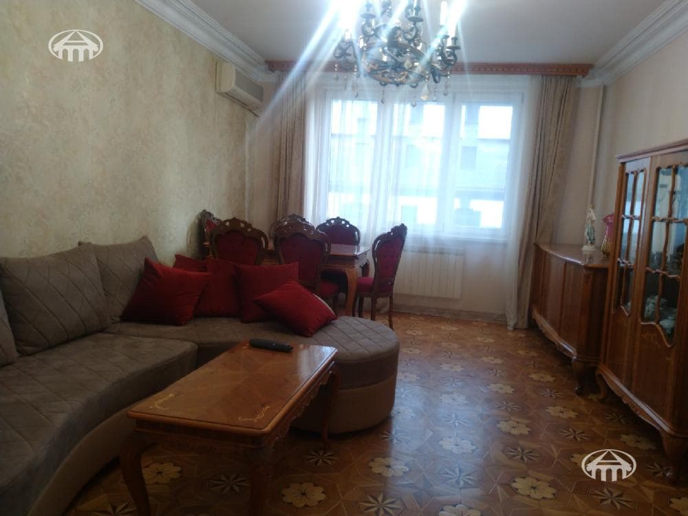 Квартира · 3 комн. · 97 м² · Кентрон