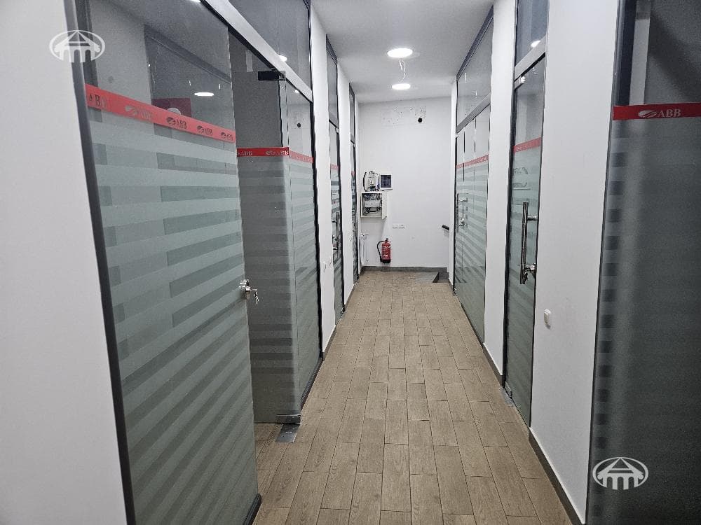 Retail · 210 m² · Nor Nork
