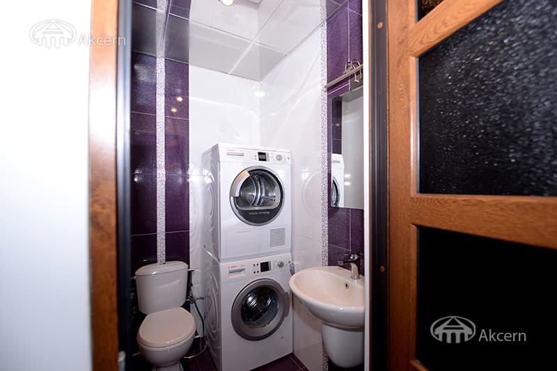 Квартира · 3 комн. · 100 м² · Кентрон