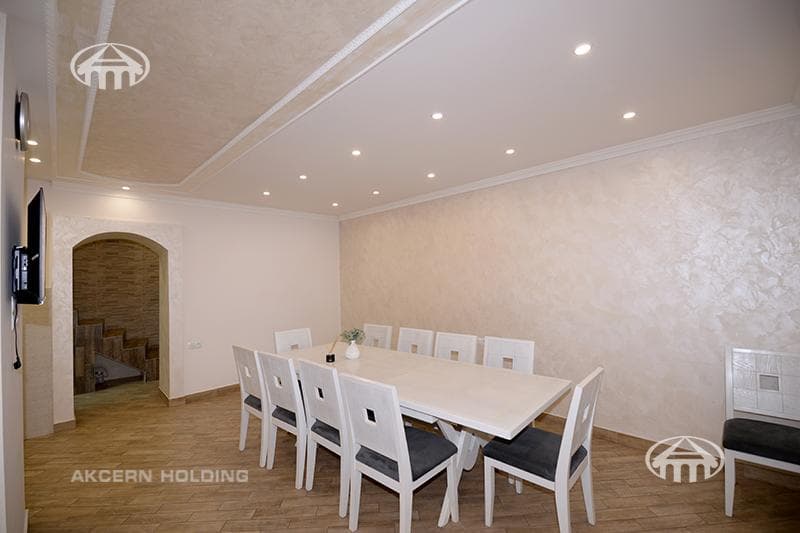 Apartment · 5 rooms · 172 m² · Arabkir — photo 10 / 44