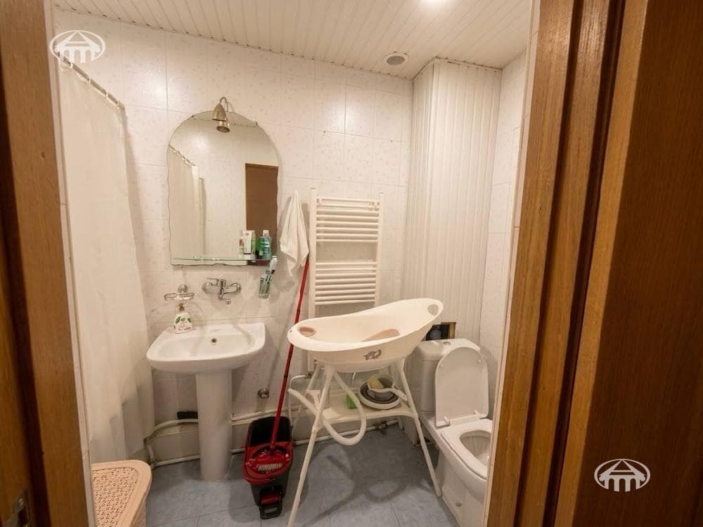 Apartment · 2 rooms · 67 m² · Arabkir — photo 10 / 12