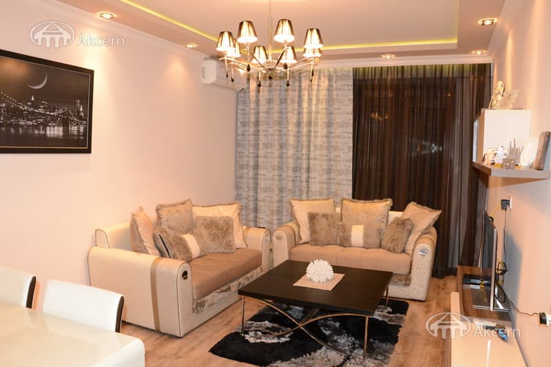 Квартира · 2 комн. · 65 м² · Кентрон