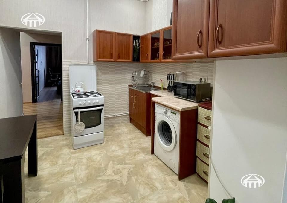 Квартира · 2 комн. · 63 м² · Кентрон