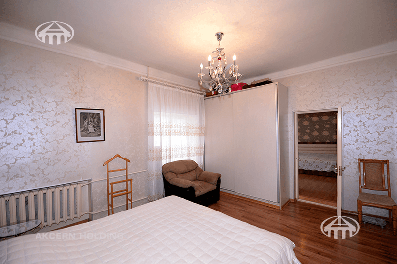 House · 3 rooms · 131 m² · Arabkir