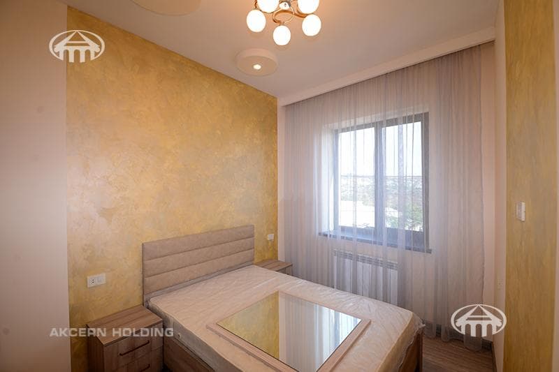House · 4 rooms · 89 m² · Kanaker-Zeytun
