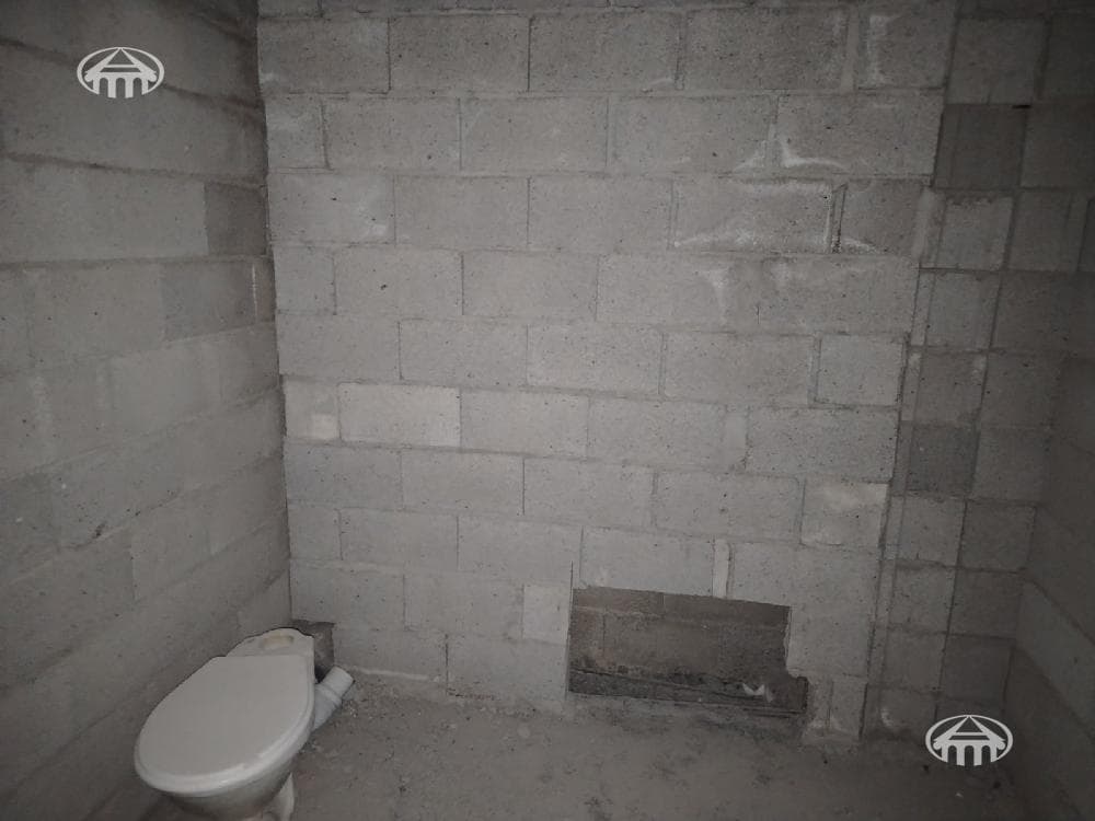 Apartment · 2 rooms · 65 m² · Kentron