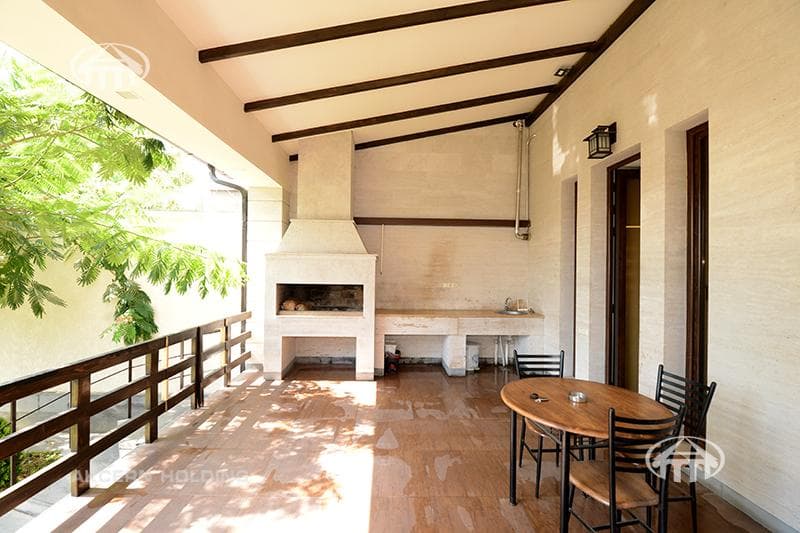 Mansion · 5 rooms · 388 m² · Arabkir