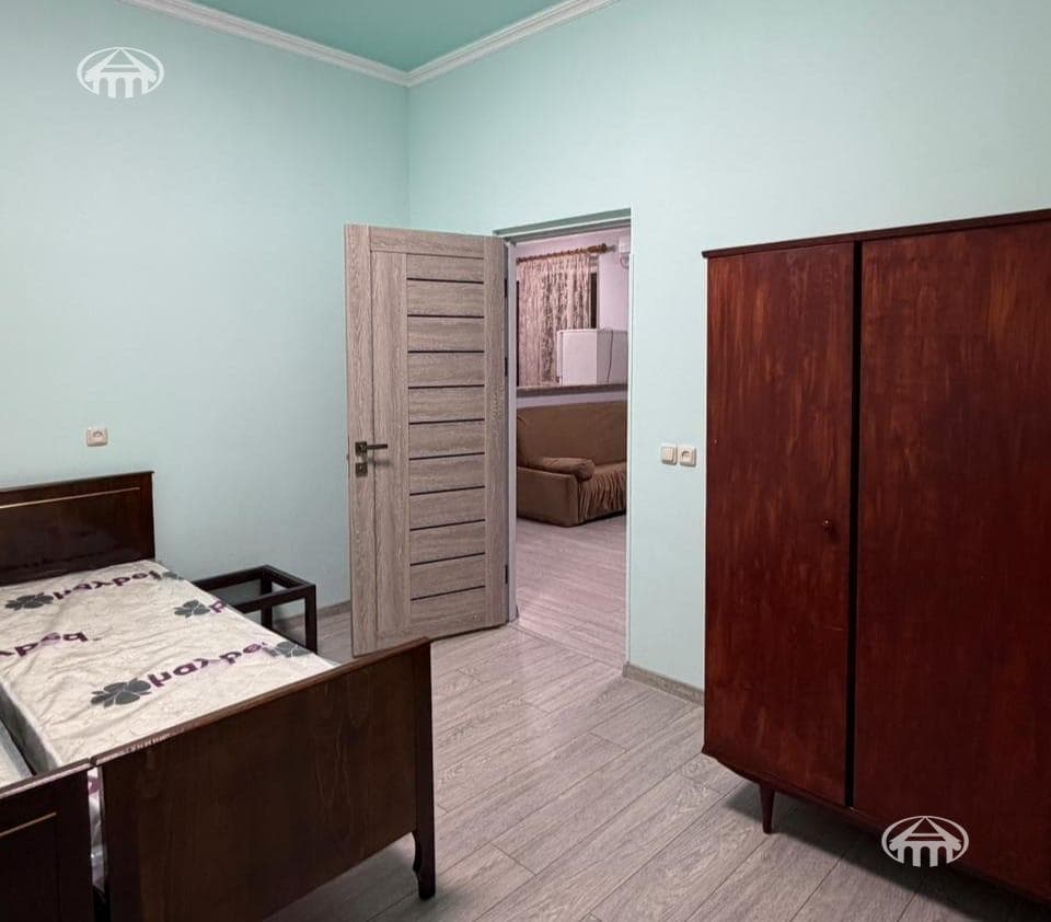 Квартира · 3 комн. · 70 м² · Арабкир