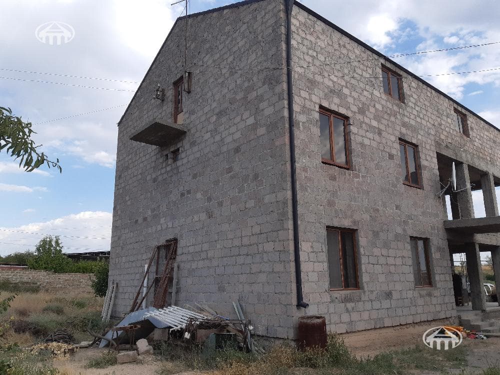 Mansion · 466 m² · Nor Harberd