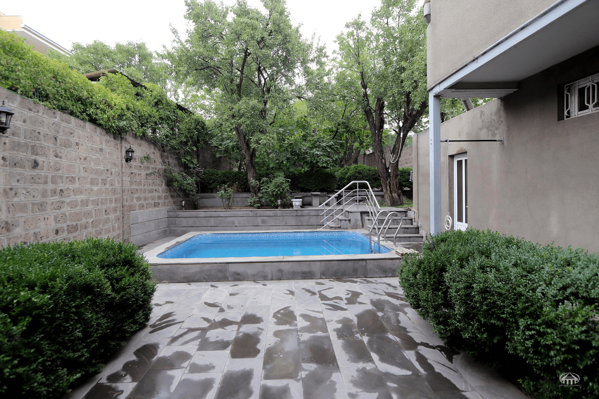 Дом · 4 комн. · 180 м² · Арабкир