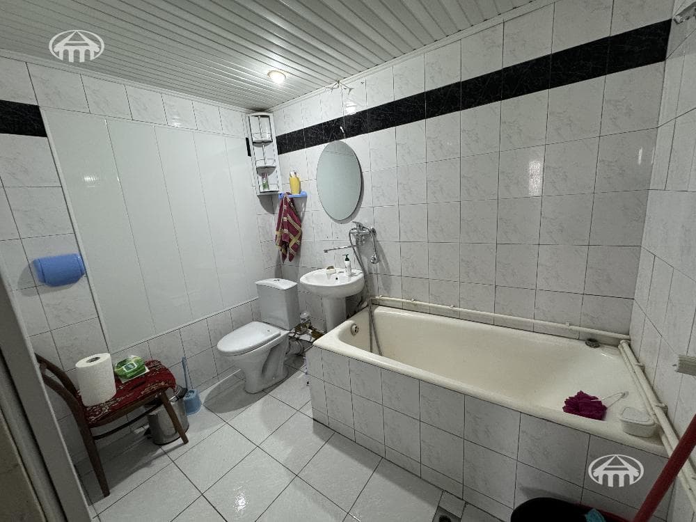 Квартира · 3 комн. · 63 м² · Давташен