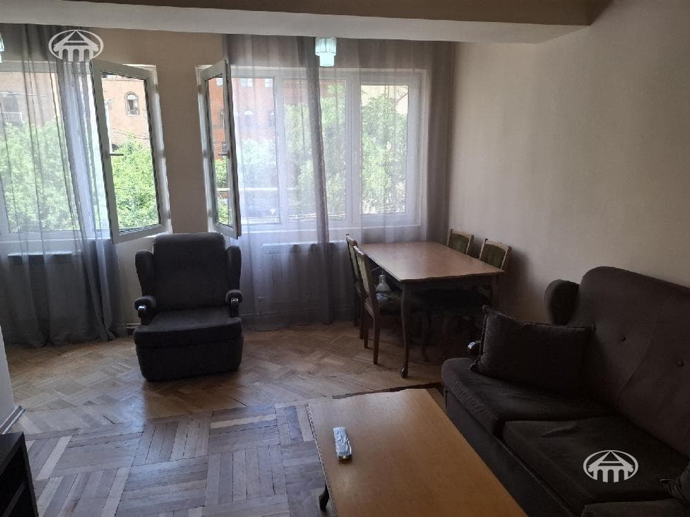 Apartment · 1 rooms · 44 m² · Kentron