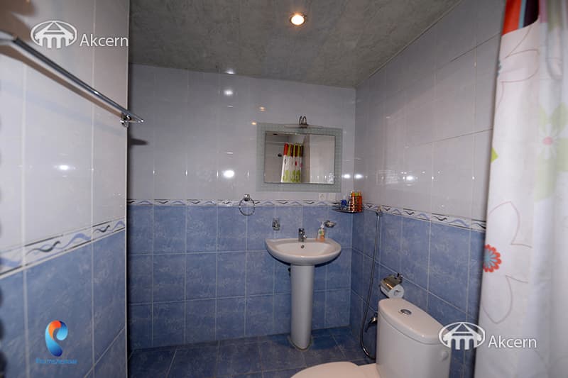 Квартира · 3 комн. · 67 м² · Арабкир