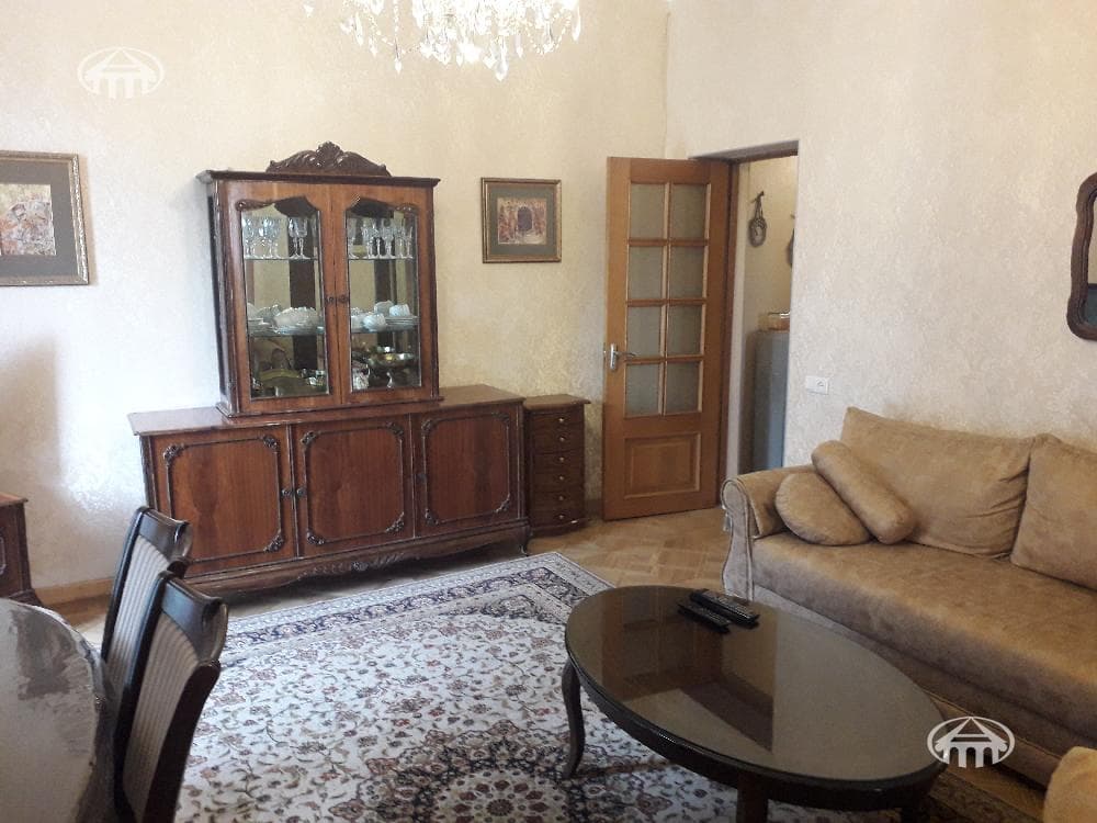Квартира · 2 комн. · 57 м² · Арабкир