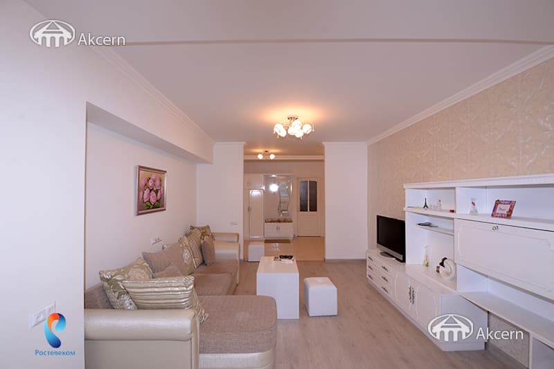 Квартира · 3 комн. · 90 м² · Кентрон