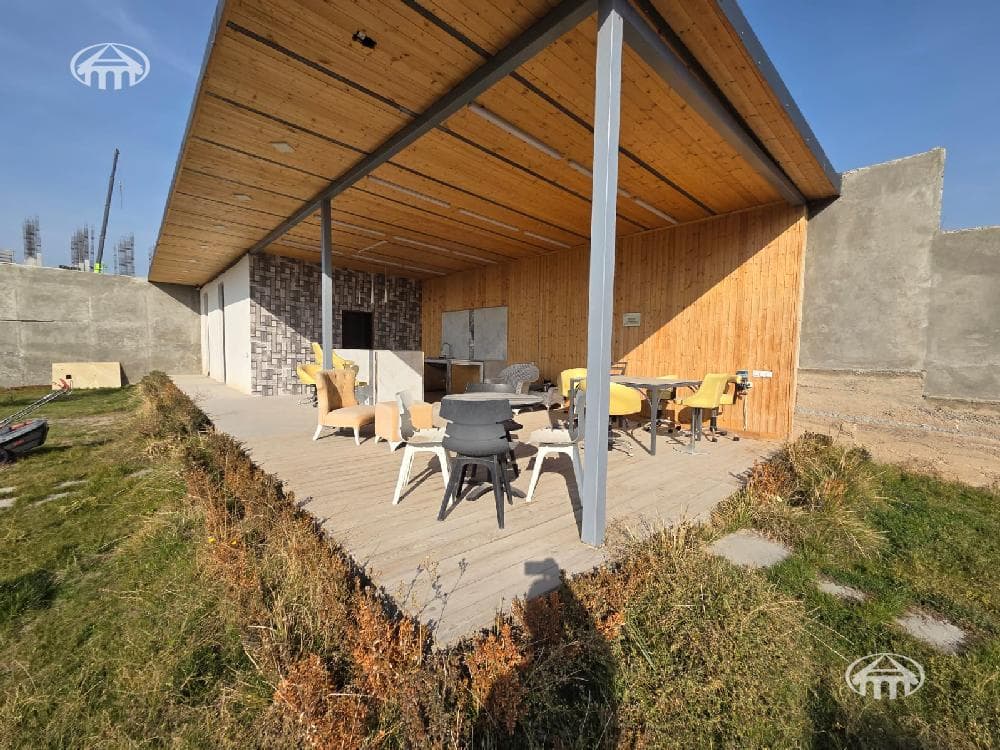 Особняк · 5 комн. · 300 м² · с. Ариндж