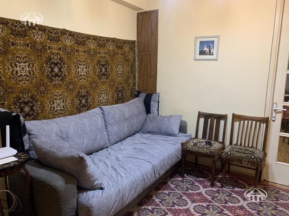 Квартира · 2 комн. · 91 м² · Кентрон