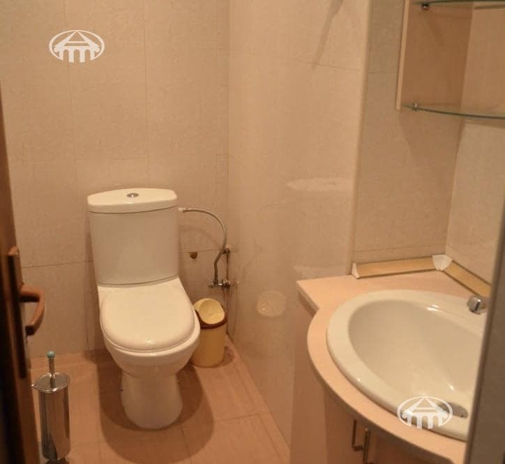 Apartment · 5 rooms · 181 m² · Kentron