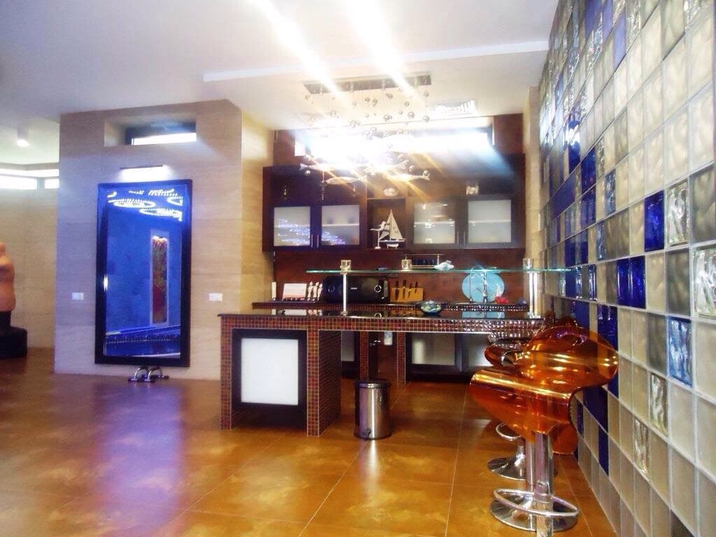 Mansion · 5 rooms · 1,014 m² · Vahagni
