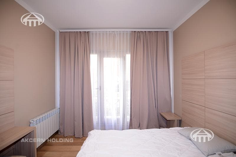 Квартира · 4 комн. · 150 м² · Кентрон