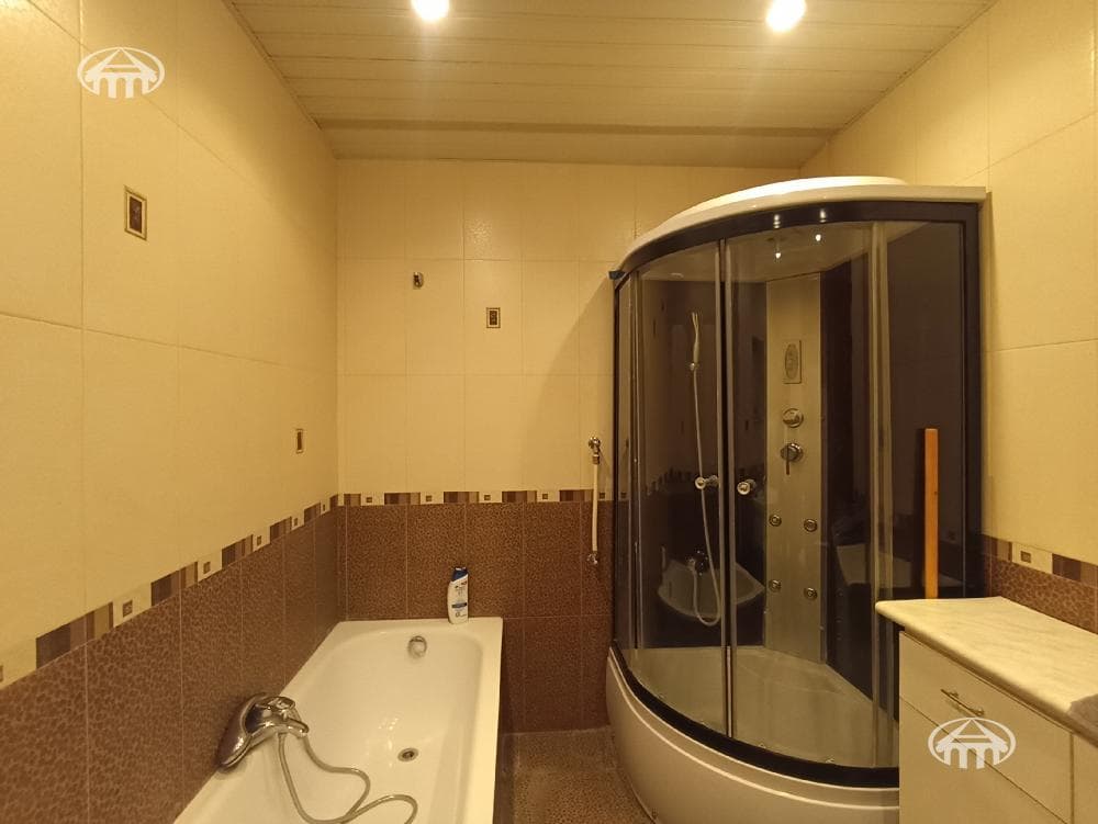 Квартира · 3 комн. · 73 м² · Кентрон