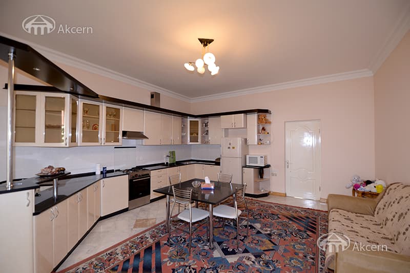 Mansion · 6 rooms · 530 m² · Nork-Marash