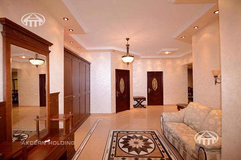 Квартира · 4 комн. · 197 м² · Арабкир