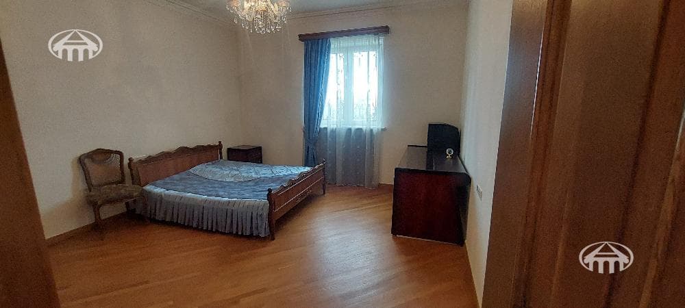 Mansion · 7 rooms · 240 m² · Qasax